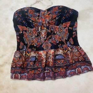 bebe Paisley Strapless Top - Black and Orange